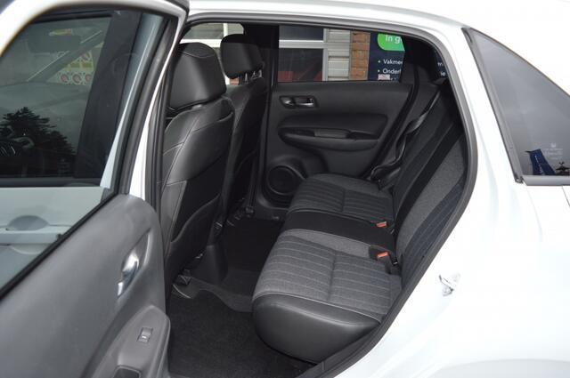 Honda JAZZ 1.5 e:HEV Advance, Stoel-stuurverwarming, Navigatie, Camera