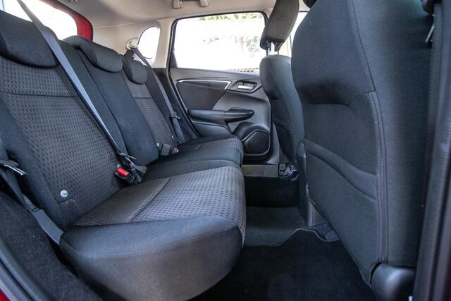 Honda JAZZ 1.3 i-VTEC Elegance Automaat Dealerond. | Nav | Stoelverw. | Cruise