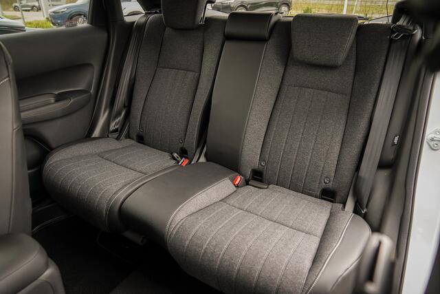 Honda JAZZ 1.5i e:HEV ADVANCE - TREKHAAK - 16" VELGEN - ALL WEATHERS - STYLE PACK