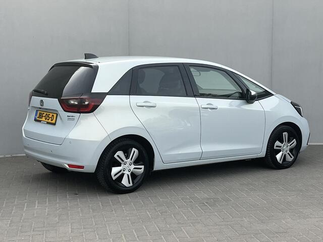 Honda JAZZ 1.5 e:HEV Executive / Dealer Onderhouden / Android Auto & Apple Carplay / Navigatie / Adaptieve Cruise Control / Airco / Parkeersensoren / Stoelverwarming / Leder/Stof Bekleding / DAB / Bluetooth / Keyless