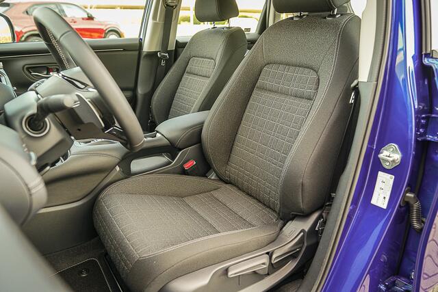 Honda ZR-V 2.0i e:HEV ELEGANCE - AKTIE - NIEUW - FULL HYBRID - AUTOMAAT