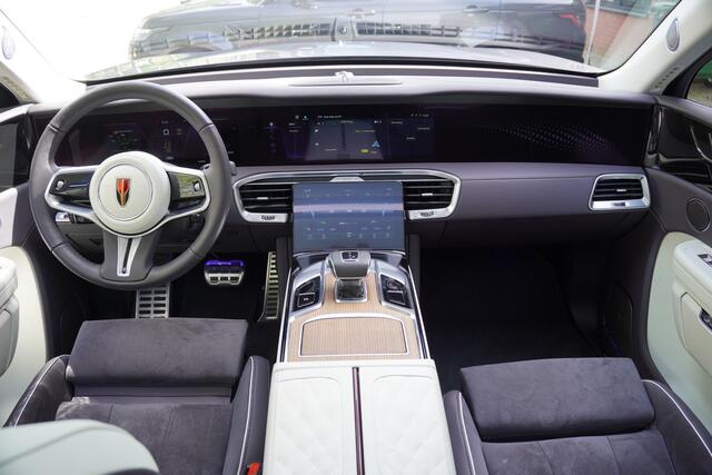 Hongqi E-HS9 Executive Limited 99 kWh / Fabrieksgarantie tot 2030 / BTW / Pano / 7-Pers / Org NL / ACC /