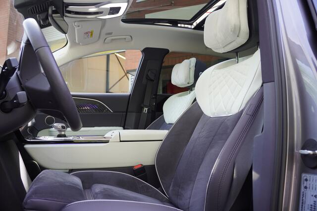 Hongqi E-HS9 Executive Limited 99 kWh / Fabrieksgarantie tot 2030 / BTW / Pano / 7-Pers / Org NL / ACC /