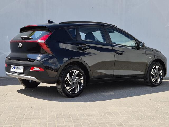 Hyundai Bayon 1.0 T-GDI Automaat Comfort Smart / Navigatie / Achteruitrijcamera / Apple Carplay Android Auto / Cruise control / Lichtmetalen wielen 16" / Parkeersensoren achter / Airco /