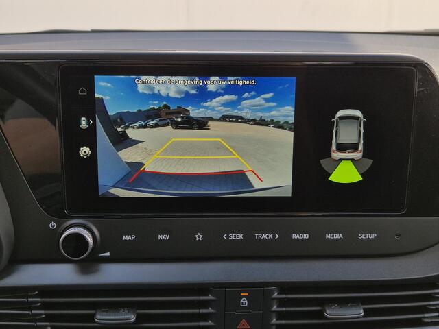 Hyundai Bayon 1.0 T-GDI Automaat Comfort Smart / Navigatie / Achteruitrijcamera / Apple Carplay Android Auto / Cruise control / Lichtmetalen wielen 16" / Parkeersensoren achter / Airco /