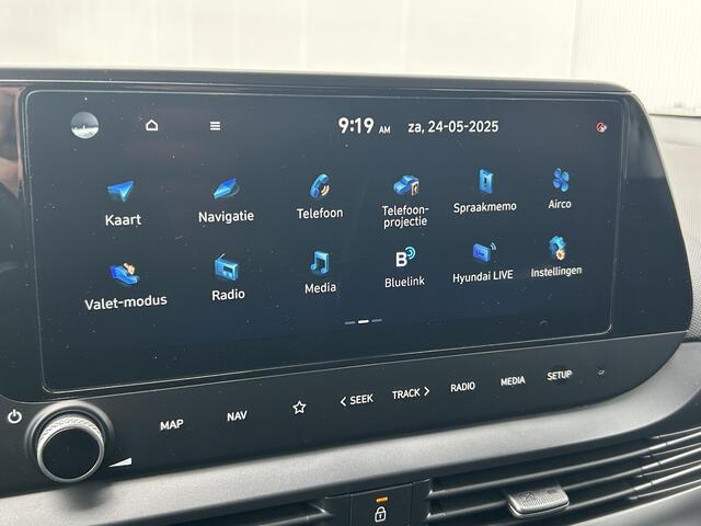 Hyundai Bayon 1.0 T-GDI Premium Automaat/ Navigatie / Climate Control / Volledig Dealer Onderhouden / Cruise Control Adaptief / Licht & Regen Sensor /