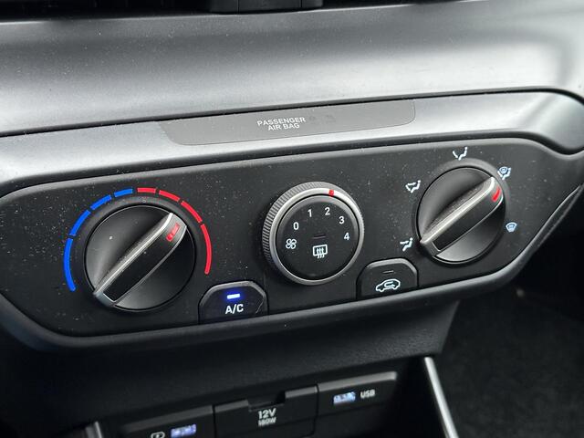 Hyundai Bayon 1.0 T-GDI Comfort / Apple Carplay & Android Auto / Achteruitrijcamera / Cruise Control / Airco / All-Seasson banden /