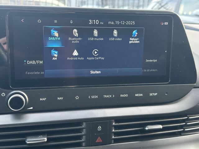 Hyundai Bayon 1.0 T-GDI Premium Automaat / Trekhaak / BOSE audio / Parkeersensoren voor & achter / Eerste eigenaar / Achteruitrij camera / Climate control / Adaptieve cruise control /