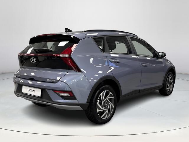 Hyundai Bayon 1.0 T-GDI Comfort | Uit voorraad Leverbaar! | Apple Carplay / Android Auto | Cruise Control | Navigatie | parkeersensoren achter |