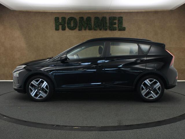 Hyundai Bayon 1.0 T-GDI Premium - NAVIGATIE - CAMERA - VOORSTOELEN VERWARMD - APPLE CARPLAY/ ANDROID AUTO - CLIMATE CONTROL - DIGITAAL DASHBOARD - STUUR VERWARMD - PARKEERSENSOREN ACHTER - 17 INCH LICHT METALEN VELGEN