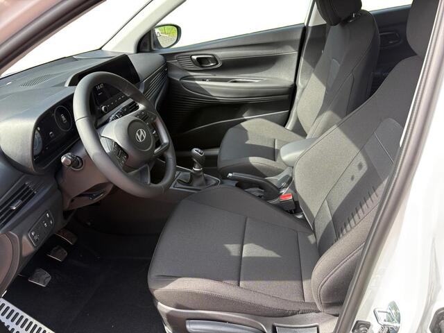 Hyundai Bayon 1.0 T-GDI Comfort | ¤2255 VOORRAADVOORDEEL| APPLE CARPLAY/ANDROID AUTO | ACHTERUITRIJCAMERA | NAVIGATIE |