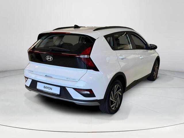 Hyundai Bayon 1.0 T-GDI Comfort | Rijklaarprijs! | Navigatie | Apple CarPlay/Android Auto | Dodehoek detectie | Achteruitrijcamera |