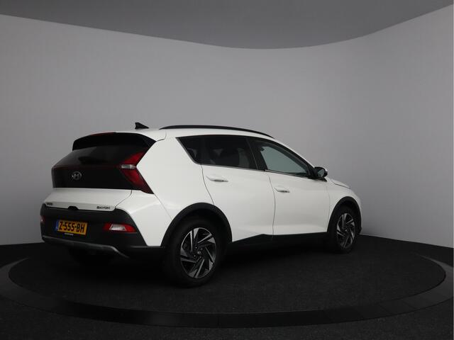Hyundai Bayon 1.0 T-GDI Comfort | Achteruitrijcamera | Stoel en stuur verwarmd |