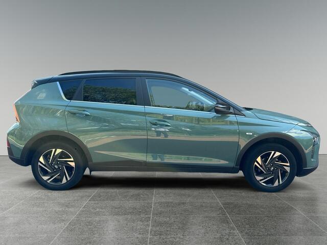 Hyundai Bayon Premium 1.0 T-GDI 100pk | TWO-TONE | CAMERA | NAVI | APPLE CARPLAY / ANDROID AUTO | STOEL + STUURVERW. |