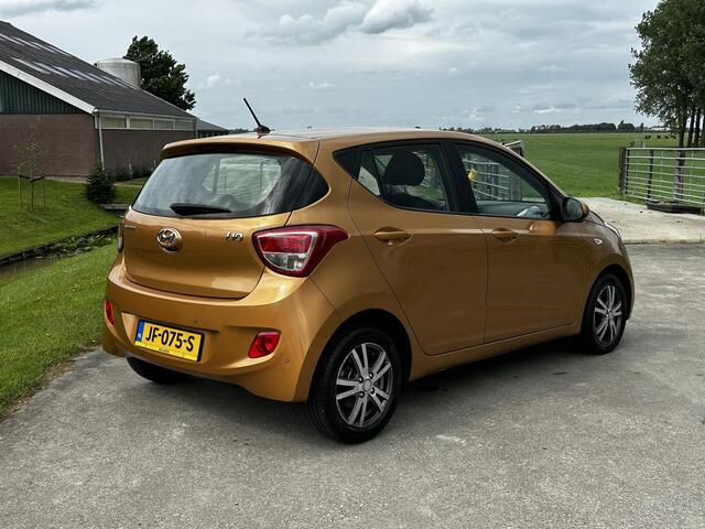 Hyundai I 10 1.0i i-Motion Comfort | PDC | CRUISE CONTROL | AIRCO | LM VELGEN |