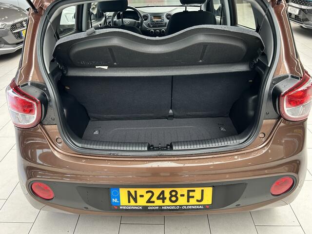 Hyundai I 10 1.0 [ STUURVERWARMING I PAKEERSENSOR I AIRCO ]