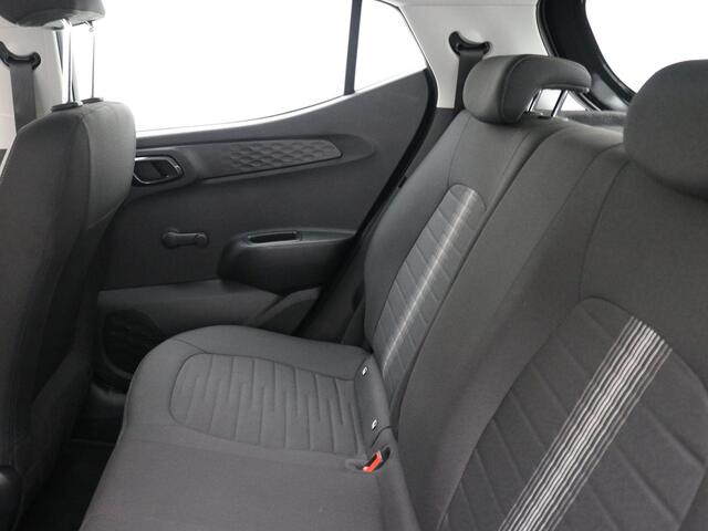 Hyundai I 10 1.0 Comfort / Stoel & Stuurwiel verwarming / Parkeersensoren achter / Cruise Control / Airco / Lichtsensor / 5-deurs / Bluetooth /