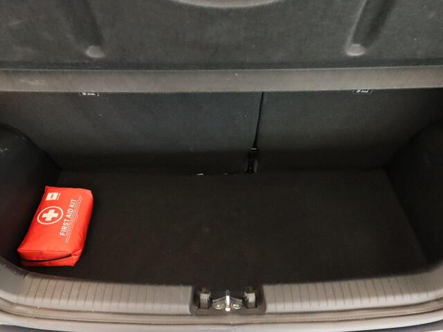 Hyundai I 10 1.0 Comfort - ORIGINEEL NEDERLANDSE AUTO - AIRCO - APPLE CARPLAY/ANDROID AUTO - CRUISE CONTROL - ELEKTRISCHE RAMEN VOORZIJDE - MULTIFUNCTIONEEL STUURWIEL - LED DAGRIJVERLICHTING
