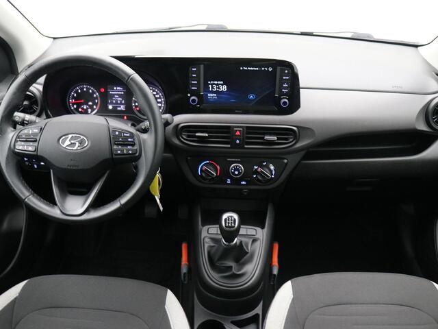 Hyundai I 10 1.0 Comfort Smart / Navigatie / Airco / Cruise Control / 1ste Eigenaar / Dealer Onderhouden / Achteruitrijcamera / Apple CarPlay & Android Auto /