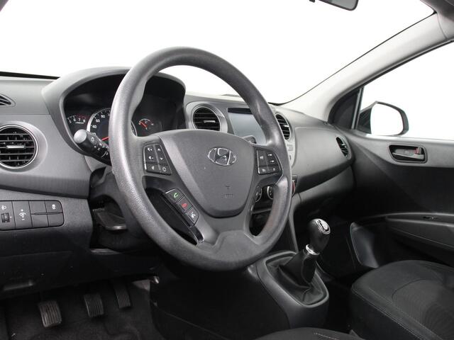 Hyundai I 10 1.0i Comfort Airco Cruise control Navigatie Lichtmetalen velgen Radio Apple Carplay/ Android auto