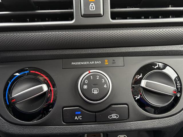 Hyundai I 10 1.0 Comfort Smart / Airco/ Cruise control/ All Season banden/ Apple carplay/Android Auto/ Achteruitrijcamera/