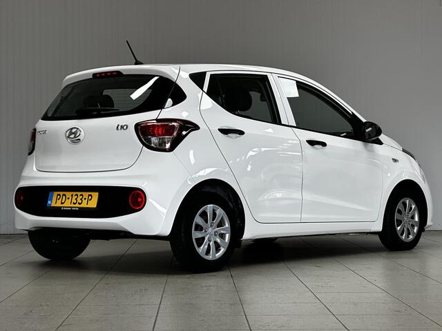 Hyundai I 10 1.0i i-Motion/ Airco/ C.V. Afstand/ Elek. pakket/ Isofix/ Radio-CD AUX & USB/ Deelbare achterbank/ Multi. Stuur/ Dagrijverl.
