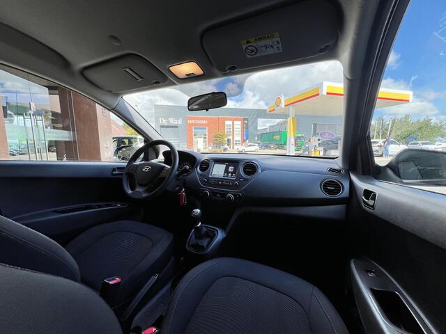 Hyundai I 10 1.0i Go! 2018 | NAV | Bluetooth | Cruise control | Apple/ android carplay