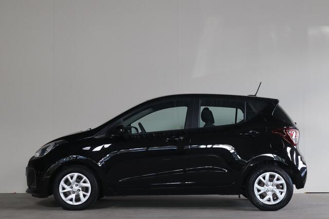 Hyundai I 10 1.0i Comfort NL-Auto!! Navigatie I PDC i Airco