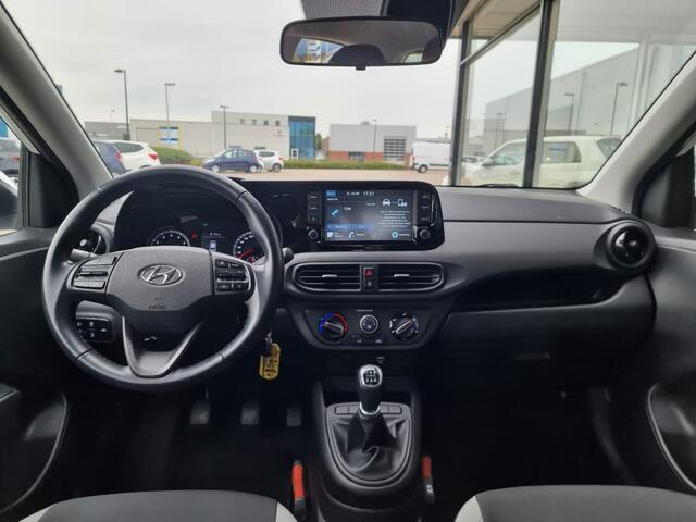 Hyundai I 10 1.0 COMFORT APPLE/ANDROID/CRUISE/BEUGEL FIETSDRAGER