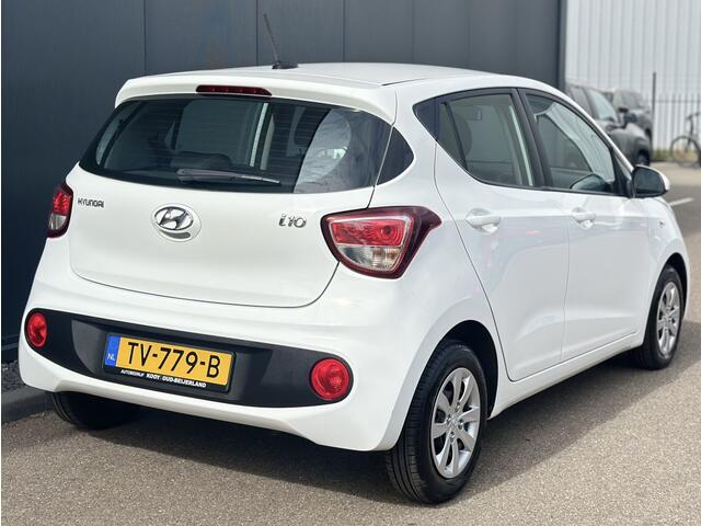 Hyundai I 10 1.0i Comfort / Navigatie / Carplay-Android Auto / Airco