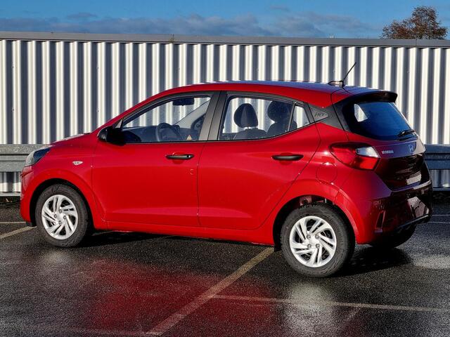 Hyundai I 10 1.0 Comfort / Prijs is rijklaar en incl. 800 euro korting / Navigatie / Airco / Cruise Control / Uit voorraad leverbaar /