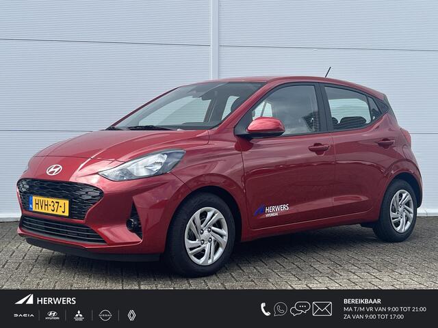 Hyundai I 10 1.0 Comfort Smart 5-zits / Navigatie / Cruise Control / Airco / LED dagrijverlichting / Achteruitrijcamera / Parkeersensoren achter / Fabrieksgarantie t/m 16-7-2030 /