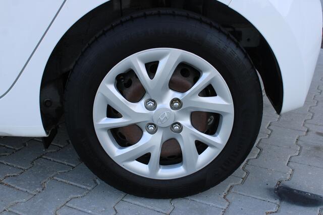 Hyundai I 10 1.0i Comfort | Incl. 12 maanden garantie | Cruise control | Airco | Bluetooth | USB | 5 deurs | 100% onderhouden |