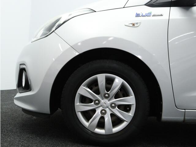 Hyundai I 10 1.0i Comfort Plus | Cruise control | Bluetooth | Climate Control