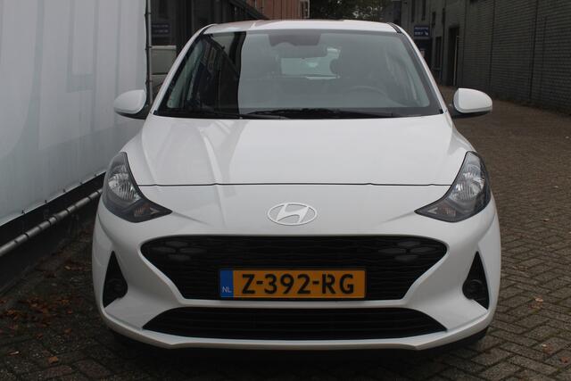 Hyundai I 10 1.0 Comfort Smart Parkeer camera l Navigatie l Cruise control l Apple carplay/ Android auto l Bluetooth