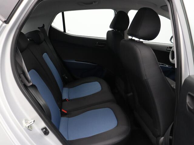 Hyundai I 10 1.0i i-Motion Comfort Plus | All Season Banden | Climate Control | Elektrisch Pakket