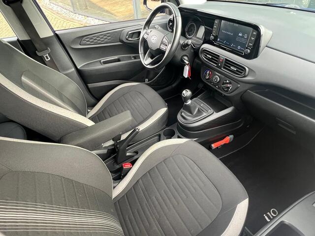 Hyundai I 10 1.0 Comfort 5-zits | RIJSTROOKASSISTENT | AIRCO | CARPLAY | ELEKTRISCHE RAMEN VOOR |