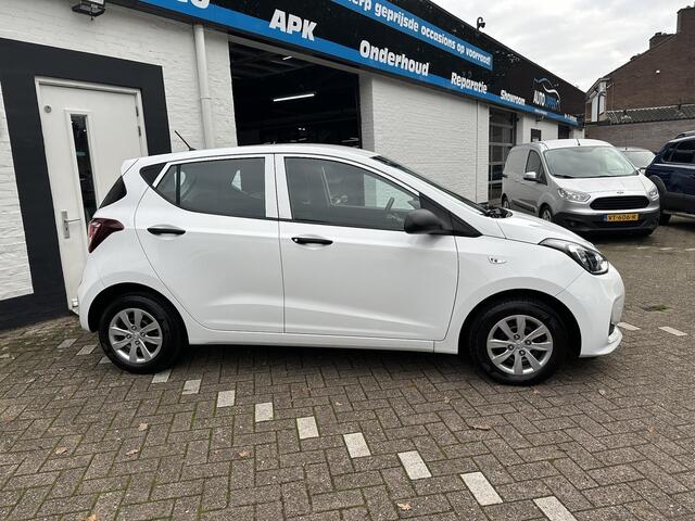 Hyundai I 10 1.0i i-Drive /5 Drs/Nieuwe apk bij aflevering