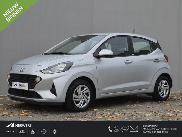 Hyundai I 10 1.0 i- Comfort Handgeschakeld / Airco / Stuur-, en Stoelverwarming / Cruise control / Parkeersensoren achter / Elektrische ramen voor / DAB radio / Dealer onderhouden /