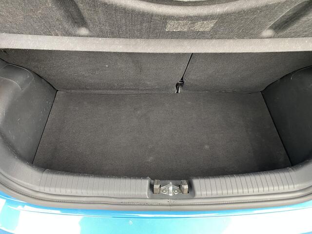 Hyundai I 10 1.0 Comfort Smart Navigatie Apple CarPlay/Android Auto, cruise control, achteruitrij camera, Start/Stop systeem