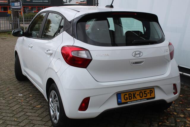 Hyundai I 10 1.0 Comfort Smart Parkeer camera l Navigatie l Cruise control l Apple carplay/ Android auto l Bluetooth