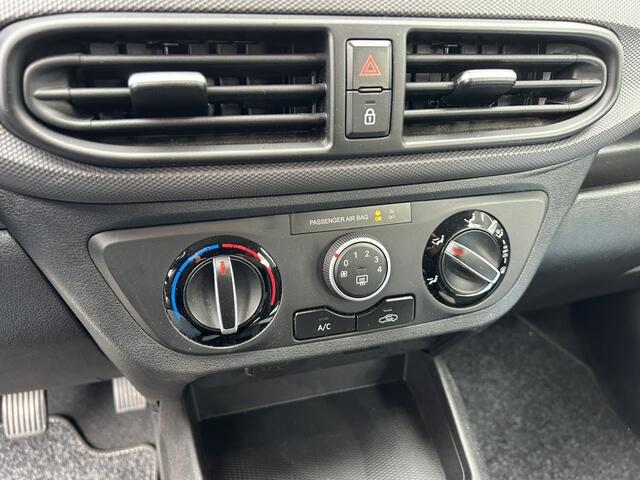 Hyundai I 10 1.0 i-EDITION FULL OPTION RIJKLAAR