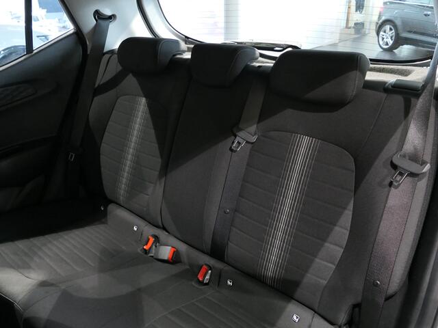 Hyundai I 10 1.0 Comfort 5-zits *Allseasons* - Grootlichtassistent, bluetooth, cruise