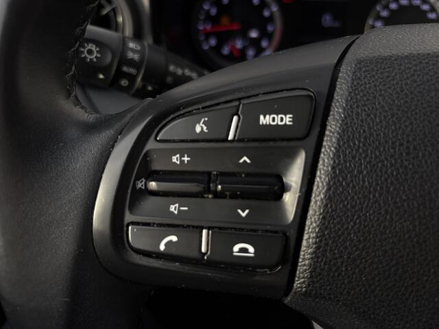 Hyundai I 10 1.0 Comfort Smart / Cruise controle / Apple carplay/Android Auto / Airco / Achteruitrijcamera / Navigatie /