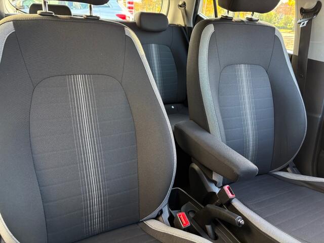 Hyundai I 10 1.0 nw model Airco Multimedia Cruise