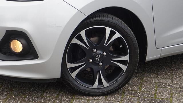Hyundai I 10 1.0i i-Motion Comfort Cruise Control | Climate Control | 15 inch Lichtmetalen velgen