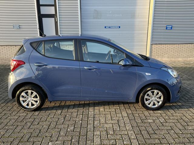Hyundai I 10 1.0i i-Motion Comfort | Airco | Cruise Control | Climate Control | Elek. Ramen Voor & Achter