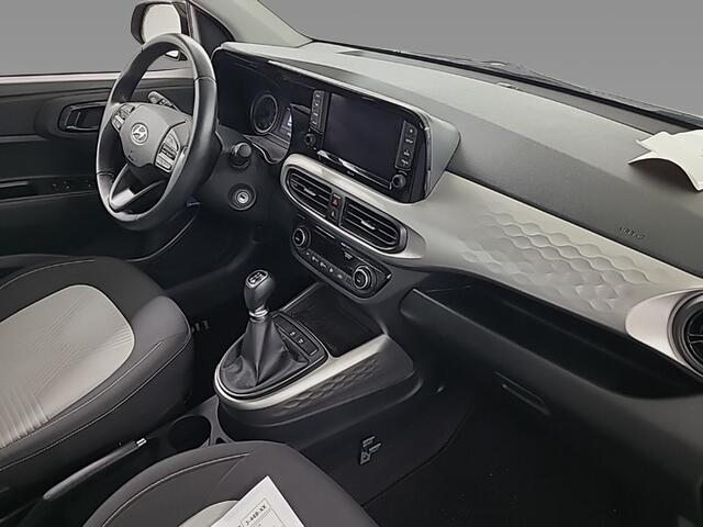 Hyundai I 10 1.0 Premium 1e-Eig. & Keurig-Onderh. BOVAG-Garantie. NL-Auto.