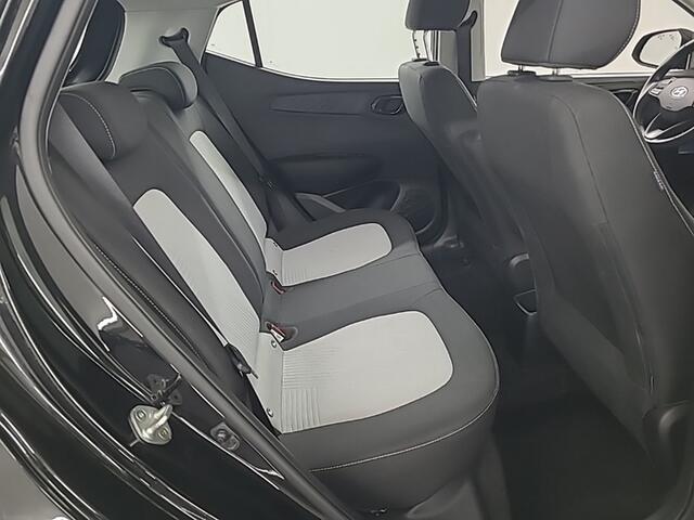 Hyundai I 10 1.0 Premium 1e-Eig. & Keurig-Onderh. BOVAG-Garantie. NL-Auto.