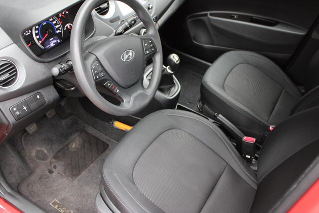 Hyundai I 10 1.0i Comfort Navigatie PDC